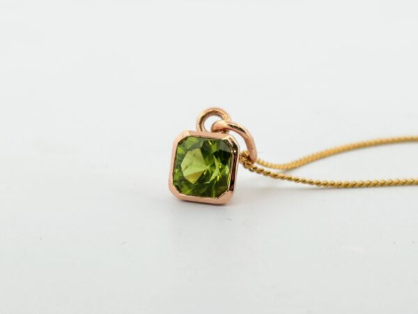 Peridothänge