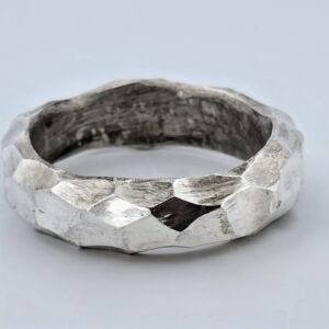Hamrad ring