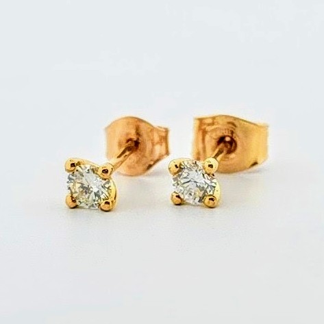 Klassiska diamantörhängen i 18K guld - Tidlös Elegans